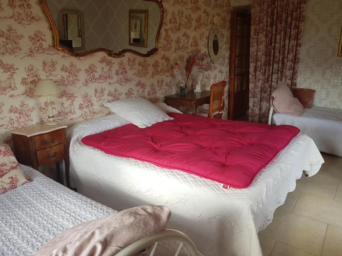 Hotel La Providence à Illiat Extérieur photo